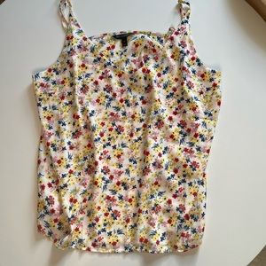 NWOT Banana Republic Top.